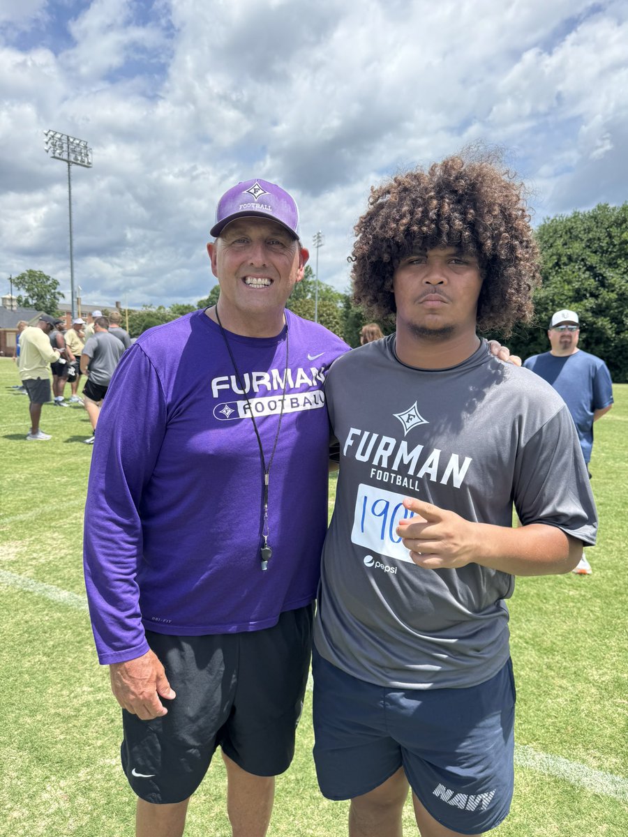 FootballSlhs's tweet image. Thankyou @PaladinFootball for having us out to their camp today