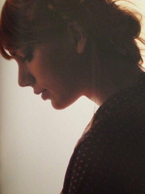 flutterstar25's tweet image. Red Era Every breath you take I&apos;ll be watching you! #taylorswift #taylornation #swiftienation #taylorswiftRed