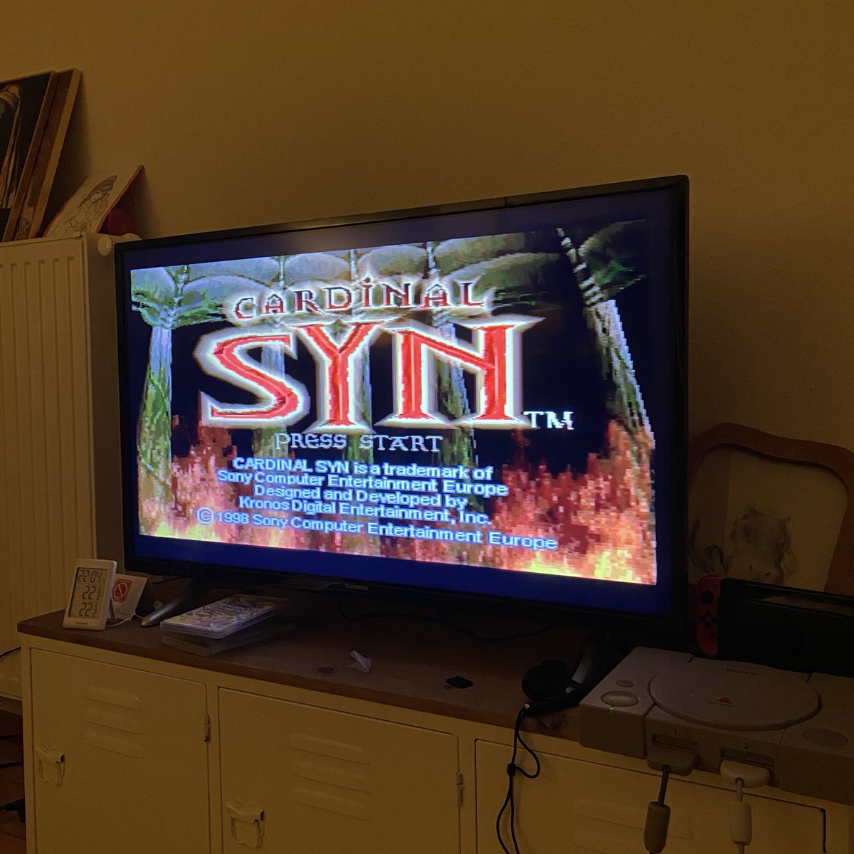 pampelmu's tweet image. Playing some ps1 games with my bestie tonight ♥️
Starting off with some cardinal syn! I think I played this even before playing the first Tekken 🥲
Who knows it??