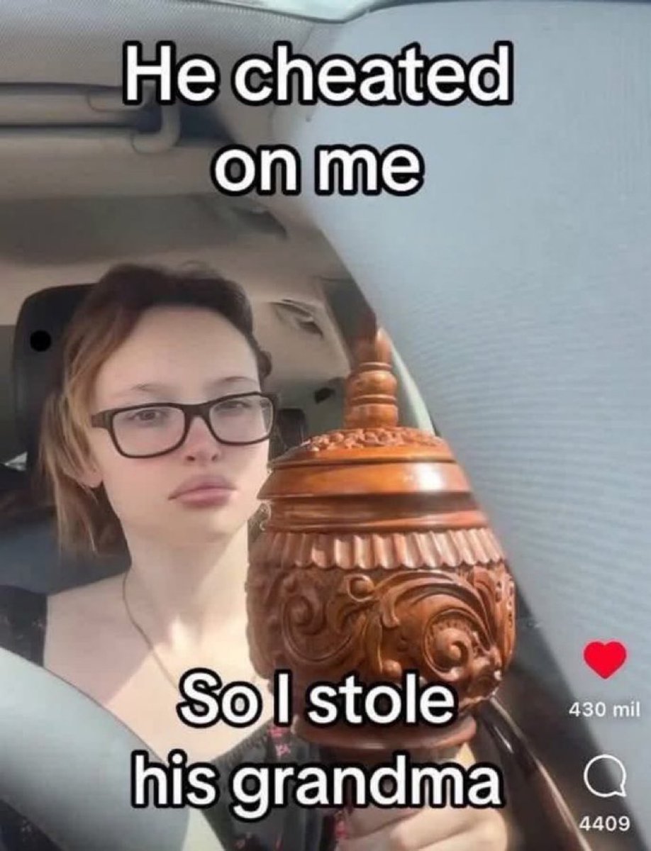chaotic memes (@memechaotic) on Twitter photo 
