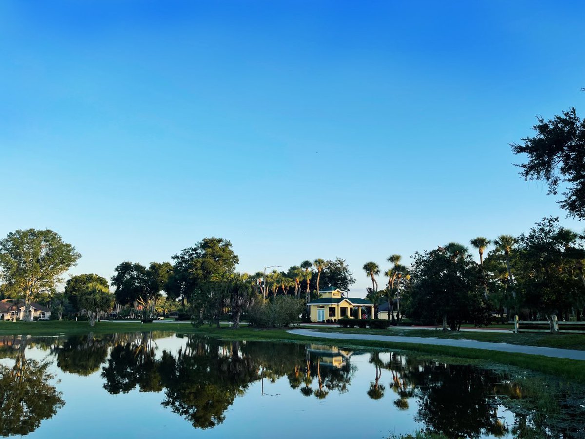 This is your sign to book a tee time at the Country Club of Sebring and enjoy views like this!

#citrusgolftrail #floridagolf #visitsebring