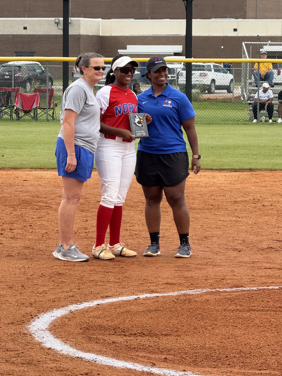 eyarrell6's tweet image. Thank you @SC_CAWS for selecting me to play in the North/South All Star Game! So glad I got to meet new players from across the state. @Byrnes_Softball