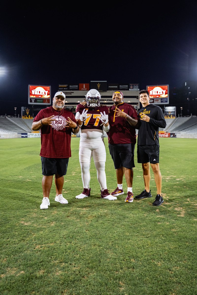 Siosaia Leni Lapuaho (@lapuahosaia) on Twitter photo AG2G🙏🏽👆🏽
First and foremost, I like to thank my heavenly father for the many blessings he has given to me and my family. I like to thank all family, friends, coaches and all my support systems. With that being said, I commit to <a href="/ASUFootball/">Sun Devil Football</a> . #ActivateTheValley #ForksUp AG2G🙏🏽👆🏽
First and foremost, I like to thank my heavenly father for the many blessings he has given to me and my family. I like to thank all family, friends, coaches and all my support systems. With that being said, I commit to <a href="/ASUFootball/">Sun Devil Football</a> . #ActivateTheValley #ForksUp