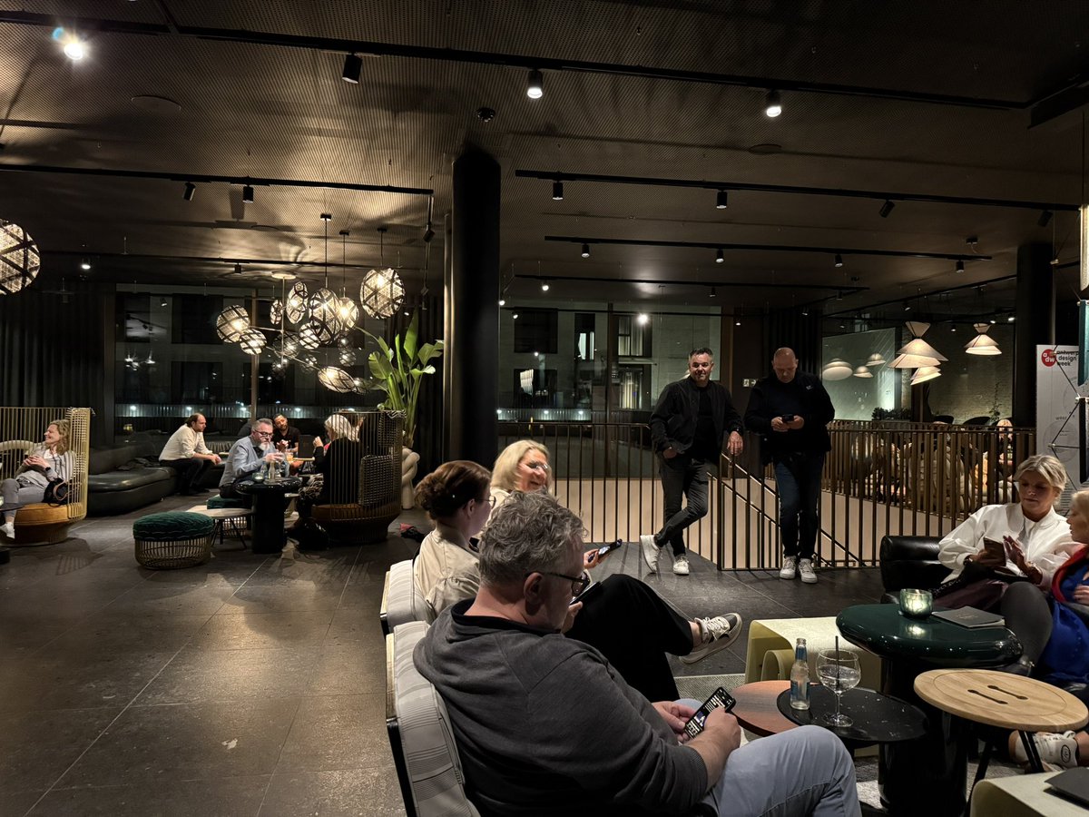 Bernhard Lindeman Mogot 🇺🇦🇪🇺❤️⚪️🔴⚪️ tweet media