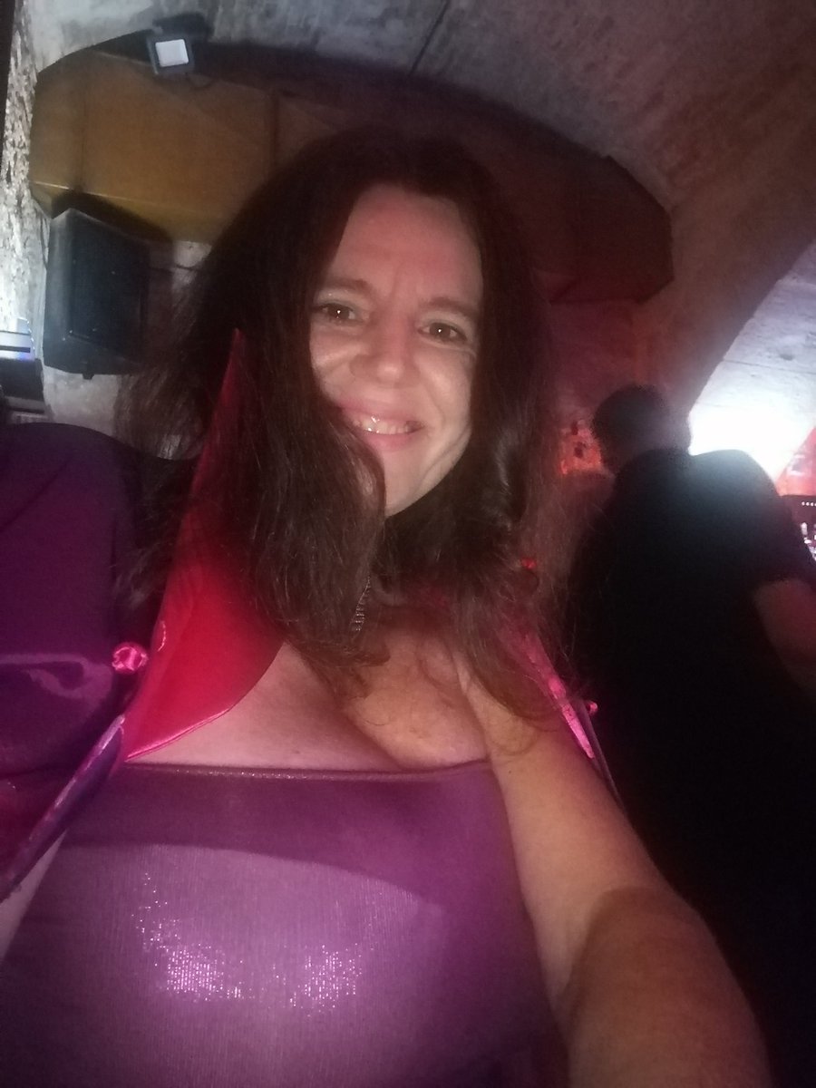 Tanja tweet media