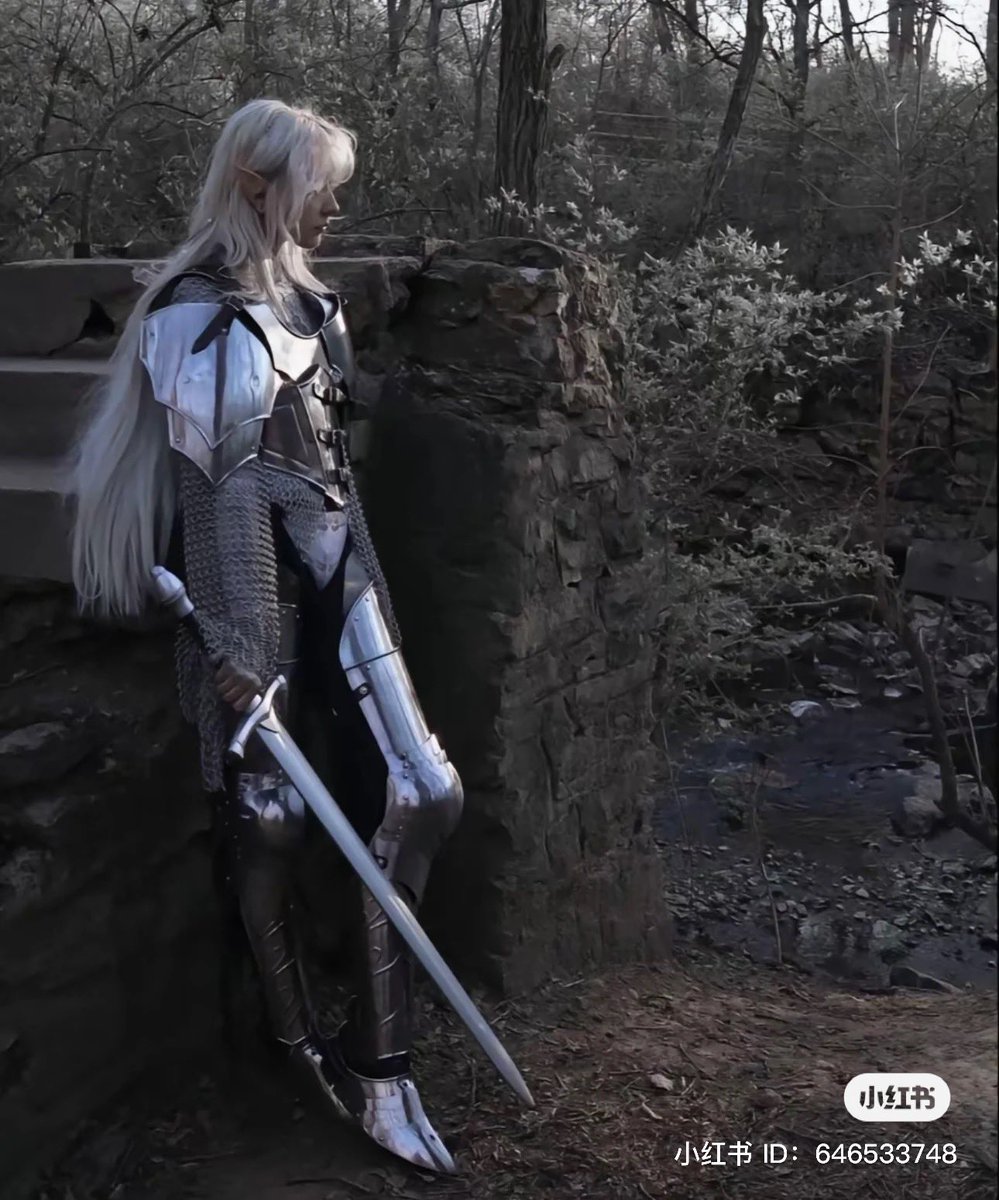 im tired of hiding the truth (idk anything)