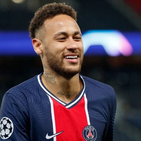 Neymar, Covid-19'a yakalandı.