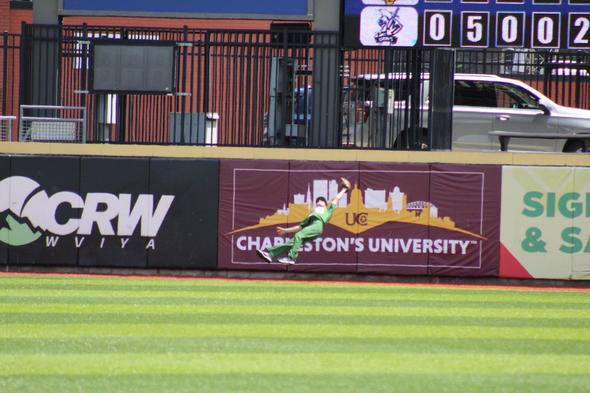 jacketscougars's tweet image. WVSSAC Class A State Baseball Championship: Catch of the Game by East Hardy's Patrick Mills @east_hardy @arychwal @GEaganPXP @WHSVScoreZone