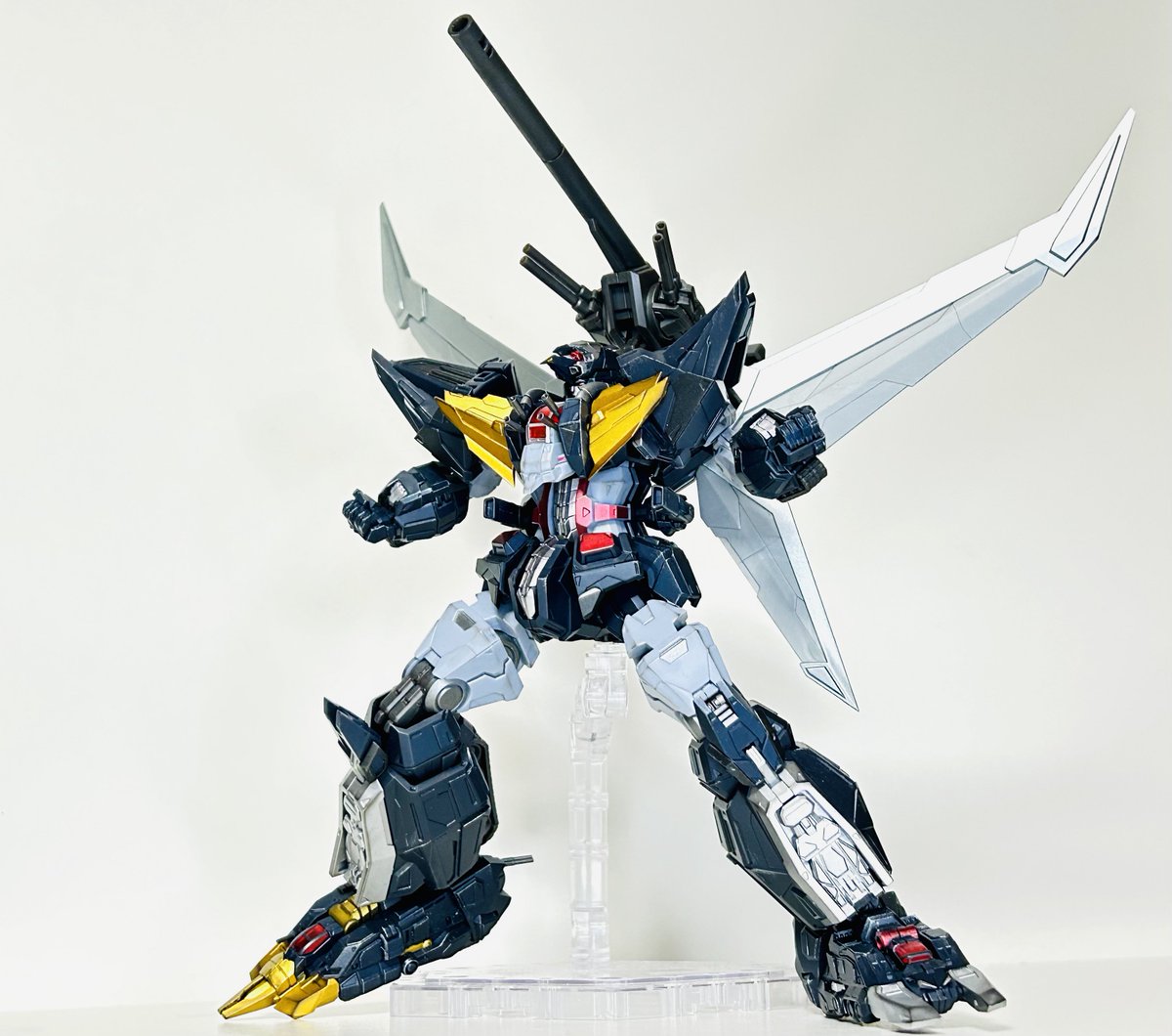 皆さん　おはようございます☺️

SMP  ALTERNATIVE  DESTINY
超獣機神ダンクーガ　完成です！

完全パチ組みでこの高密度なクオリティ！

獣を超え　人を超え　そして今 神になる！
それが究極のマシーン超獣機神ダンクーガ！

やあぁってやるぜ！！
行くぜ！ムゲ野郎！！
#ダンクーガ