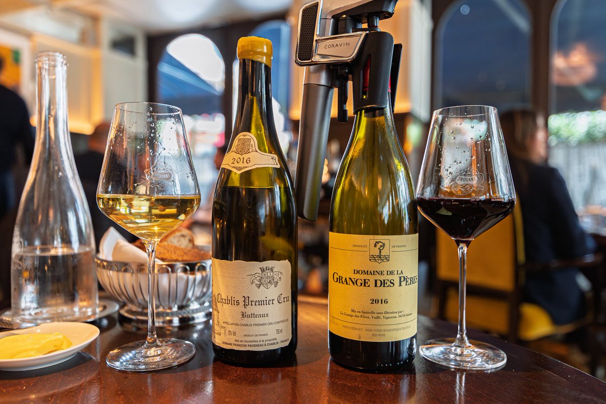 MelleBonPlan's tweet photo. Jusquâau 12/06, Paris célÚbre le #Coravin World Wine Tour avec dâautres villes comme Milan, Londres ou Sydney ! Au total, 8 pays participent avec + de 50 lieux entre bars à vins & restaurants étoilés
ð·Coravin World Wine Tour @coravinFR
ð
12/05-12/06
ðDrouant
ð· @nicolasdiolez https://t.co/DChA0v9FGY