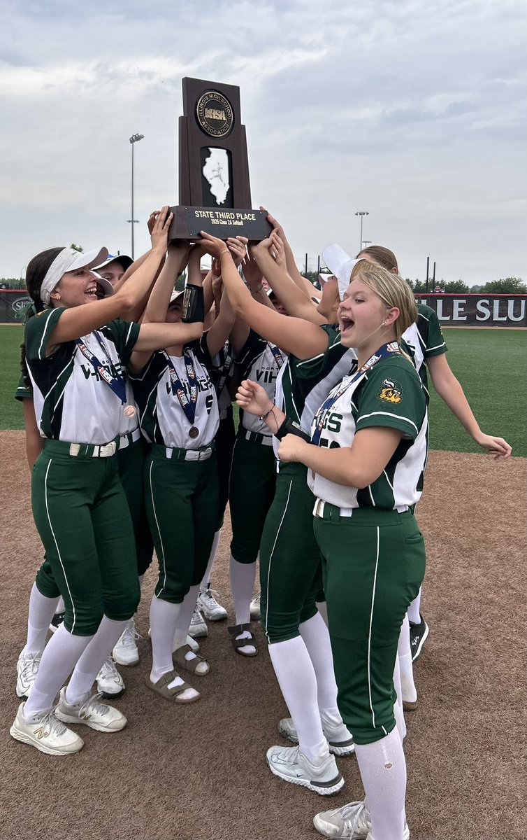 What an incredible run this season! Thank you ladies for a great season and finishing 3rd place at State! Thank you to the families, fans, and community for all of your support this season and especially this weekend!

#Believe