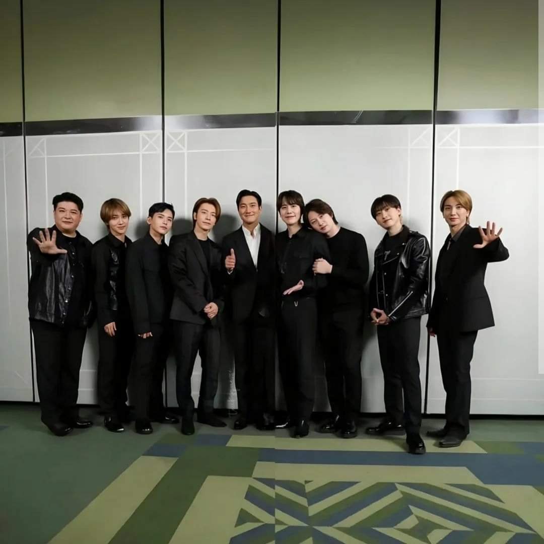MANIFESTANDO EL SS10 EN ARGENTINA 
#SS10
#SuperJuniorInArgentina
#SuJuInArgentina
#SS_IN_ARGENTINA
#SuperRecords

<a href="/wmais_/">W+ Entertainment</a>
<a href="/studiopav_latam/">Studio PAV LATAM</a>
<a href="/dfentertainment/">Dragons Fire Ent.</a> 
<a href="/moveconcertsarg/">Move Concerts Arg</a>
<a href="/fenix_latam/">FENIX ENTERTAINMENT</a> 
<a href="/livedaleplay/">Dale Play Live</a>