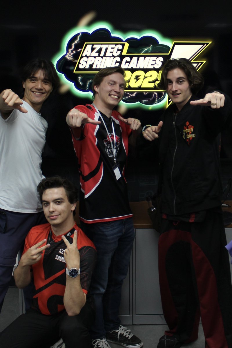 Aztec Smash tweet media