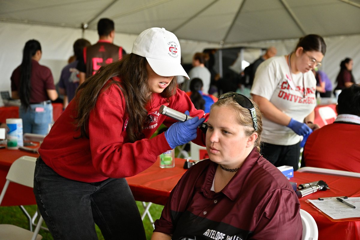 SOSoCal's tweet image. Day 1 of #SOSCSG brought the heat! 🔥 From track to hoops to swimming — nonstop action &amp;amp; heart. 💙

Shoutout to all who made it special! 🙌
📸 flic.kr/s/aHBqjChgqc

#SummerGames #WeAreSOSC