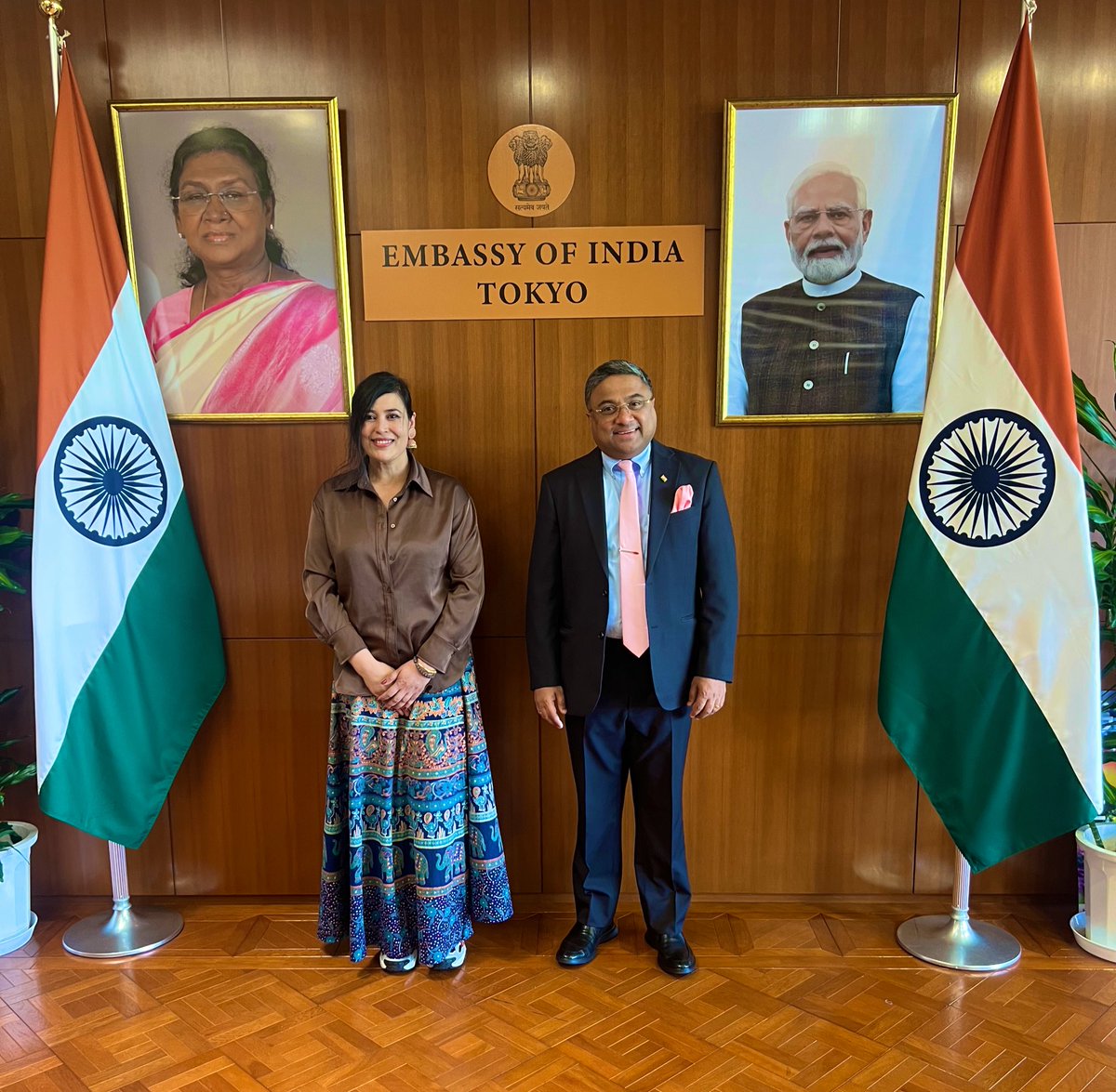 Nupur Tewari योगन्ननूपुर ヨガンナヌプル (@yogannanupur) on Twitter photo A media has written that “led by a woman and backed by a nation”. Of course when nation supports wonder happens. H.E.<a href="/AmbSibiGeorge/">Ambassador Sibi George,Bharat’s Amb to Japan & RMI</a> guidance & support made the event a success story in Tokyo. Grateful 🙏🇮🇳🇯🇵 #RisingBharat <a href="/MEAIndia/">Randhir Jaiswal</a> <a href="/DrSJaishankar/">Dr. S. Jaishankar</a> <a href="/PMOIndia/">PMO India</a> A media has written that “led by a woman and backed by a nation”. Of course when nation supports wonder happens. H.E.<a href="/AmbSibiGeorge/">Ambassador Sibi George,Bharat’s Amb to Japan & RMI</a> guidance & support made the event a success story in Tokyo. Grateful 🙏🇮🇳🇯🇵 #RisingBharat <a href="/MEAIndia/">Randhir Jaiswal</a> <a href="/DrSJaishankar/">Dr. S. Jaishankar</a> <a href="/PMOIndia/">PMO India</a>