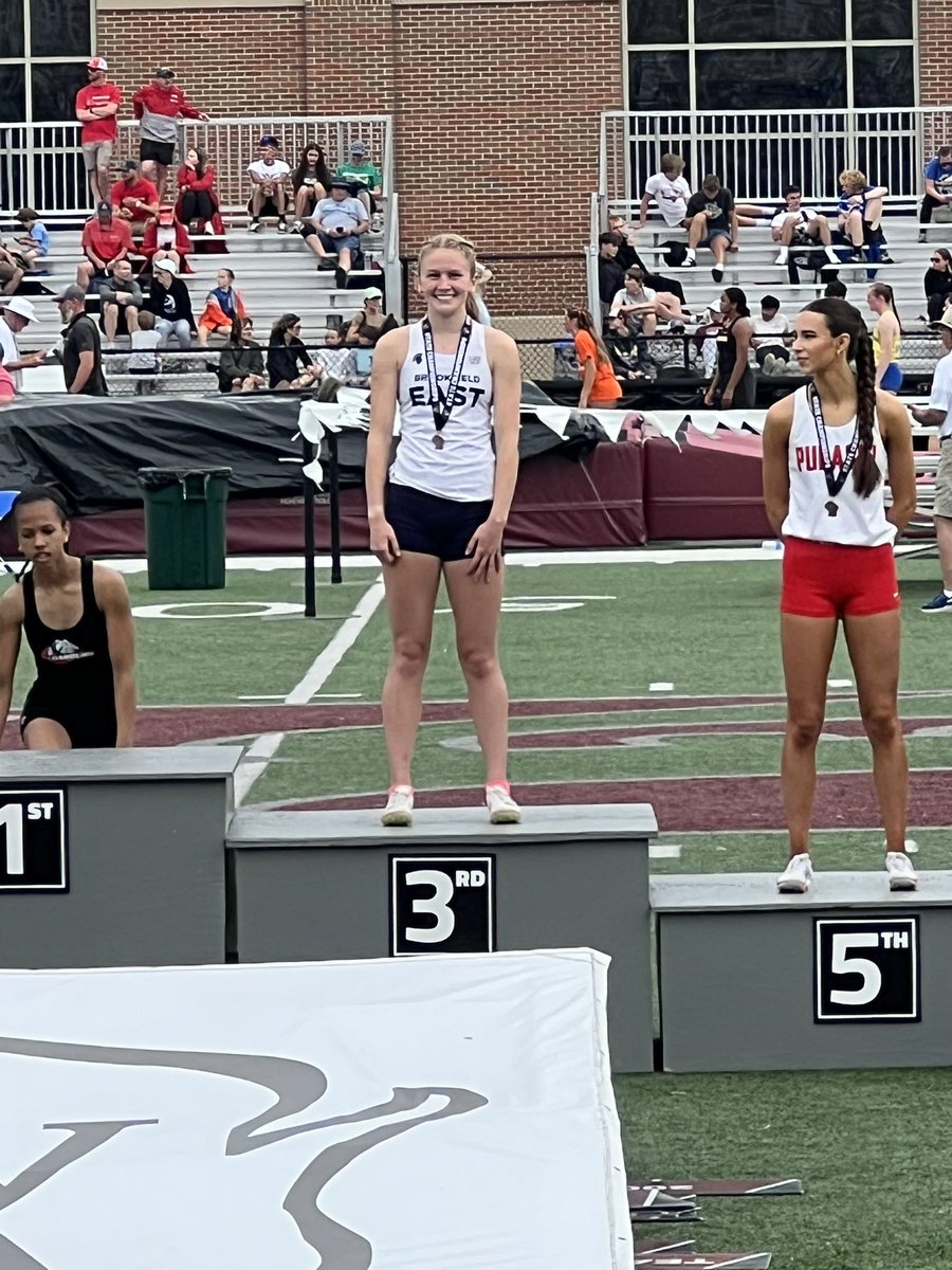 Lady Spartan T&F (@ladysprtantrack) on Twitter photo 🚨School Record Alert🚨Isabelle Yttre places 3rd in the D1 800m Run at the <a href="/wiaawistate/">WIAA State Tournaments</a> meet breaking a 28 year old school record with a time of 2:12.93!! #tnf #recordbreaking 🚨School Record Alert🚨Isabelle Yttre places 3rd in the D1 800m Run at the <a href="/wiaawistate/">WIAA State Tournaments</a> meet breaking a 28 year old school record with a time of 2:12.93!! #tnf #recordbreaking