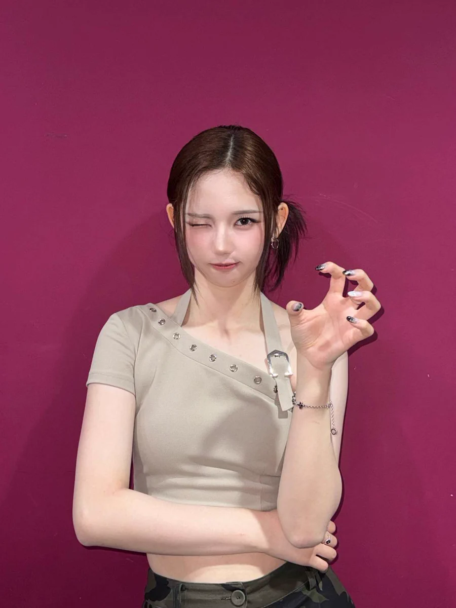 tripleS 直筆 サイン ポラロイド ジウ　jiwoo 지우 Gs48YIRaIAAw0FS?format=webp&