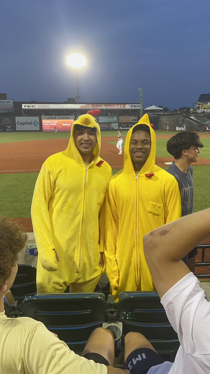 Team Bonding. Baseball. Pizza 

It’s a GREAT time to be a Comet! 🏈