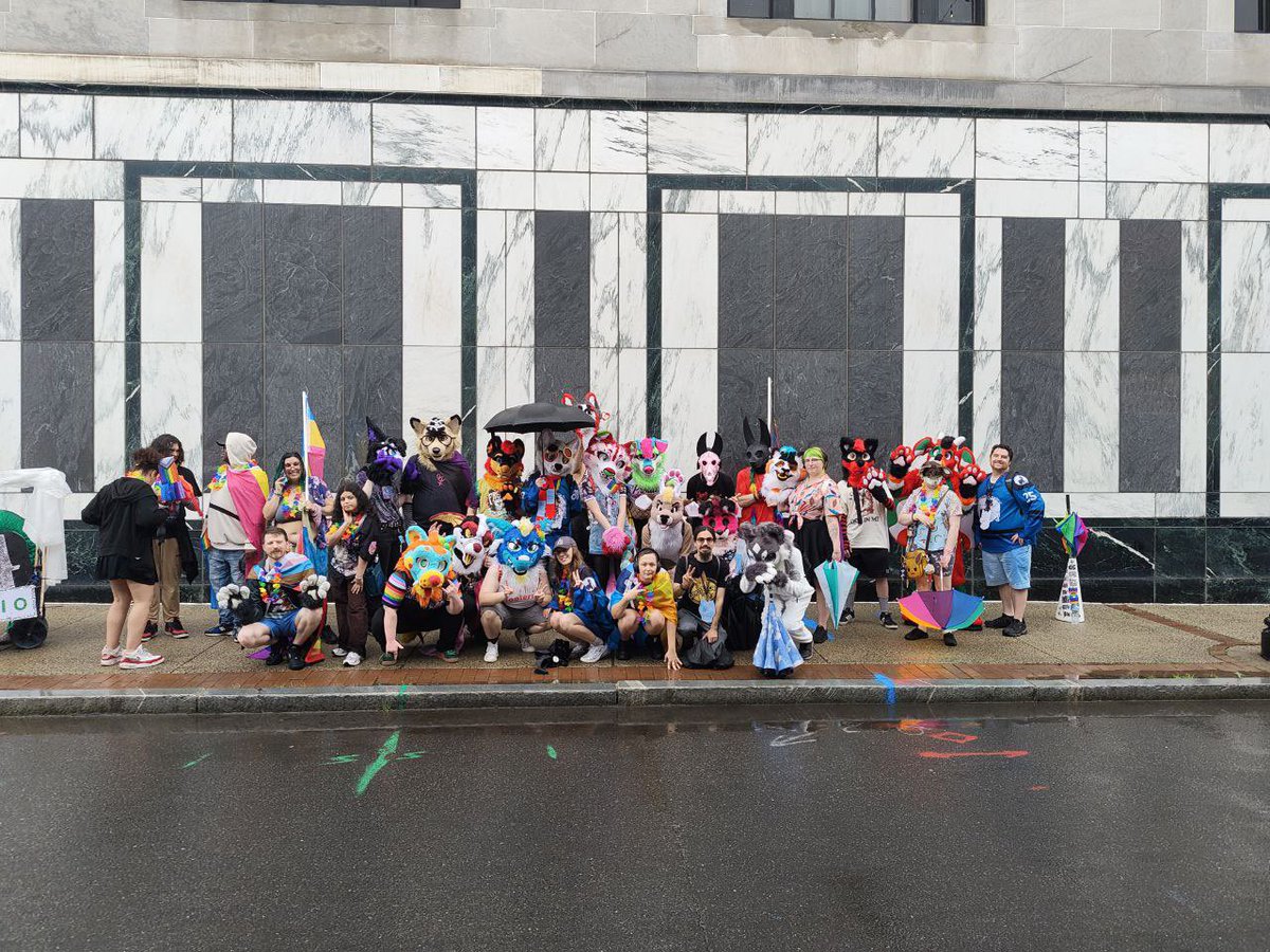 Springfield pride with the <a href="/westMAfurs/">Western MA Furs</a> !!