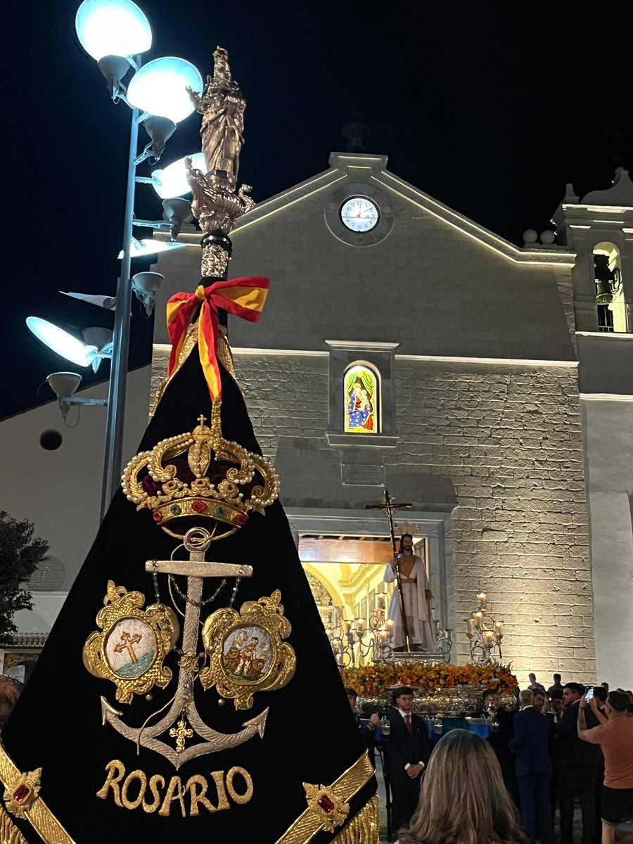 🎼 Entra el Stmo. Cristo Resucitado a la Parroquia de Ntra. Sra. de Guadalupe dando así por finalizada su salida extraordinaria por las calles de Baena a los sones de “Cristo“.

#SuenaRosario