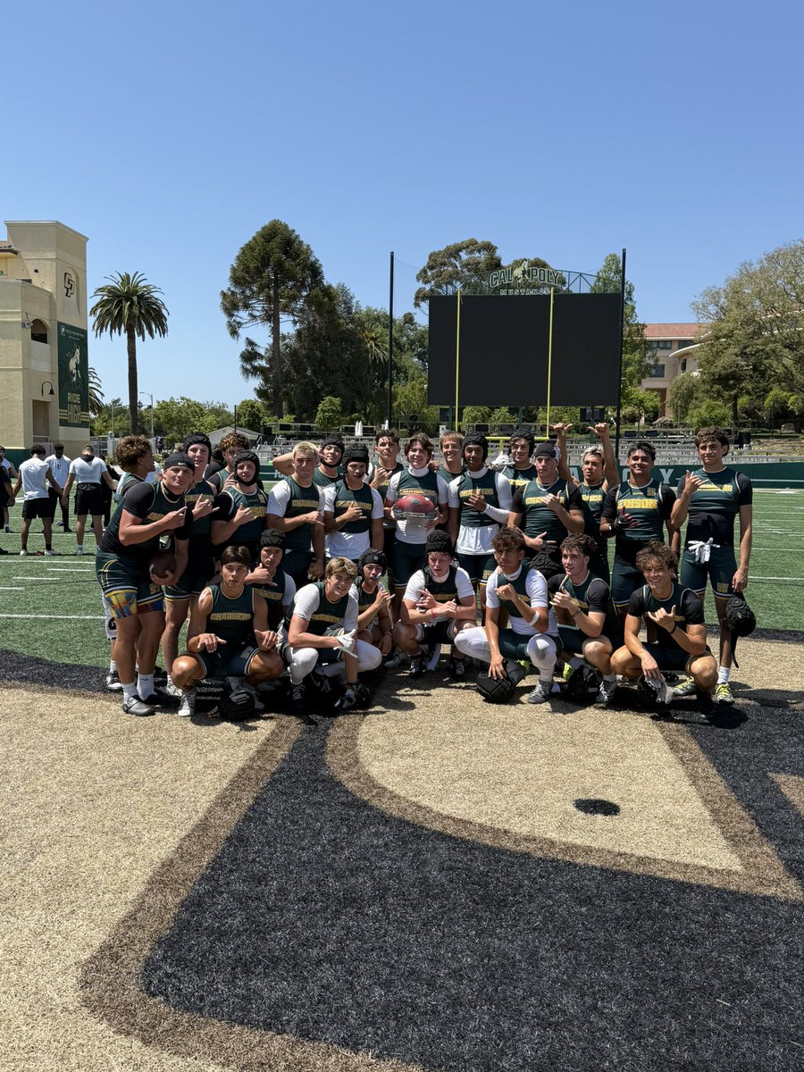 EdisonChargerFB's tweet image. Congratulations to Our Chargers for Winning the 7 on 7 Championship @calpolyfootball Thank you for letting us compete and showcase our Student Athletes #Boltup⚡️⚡️⚡️