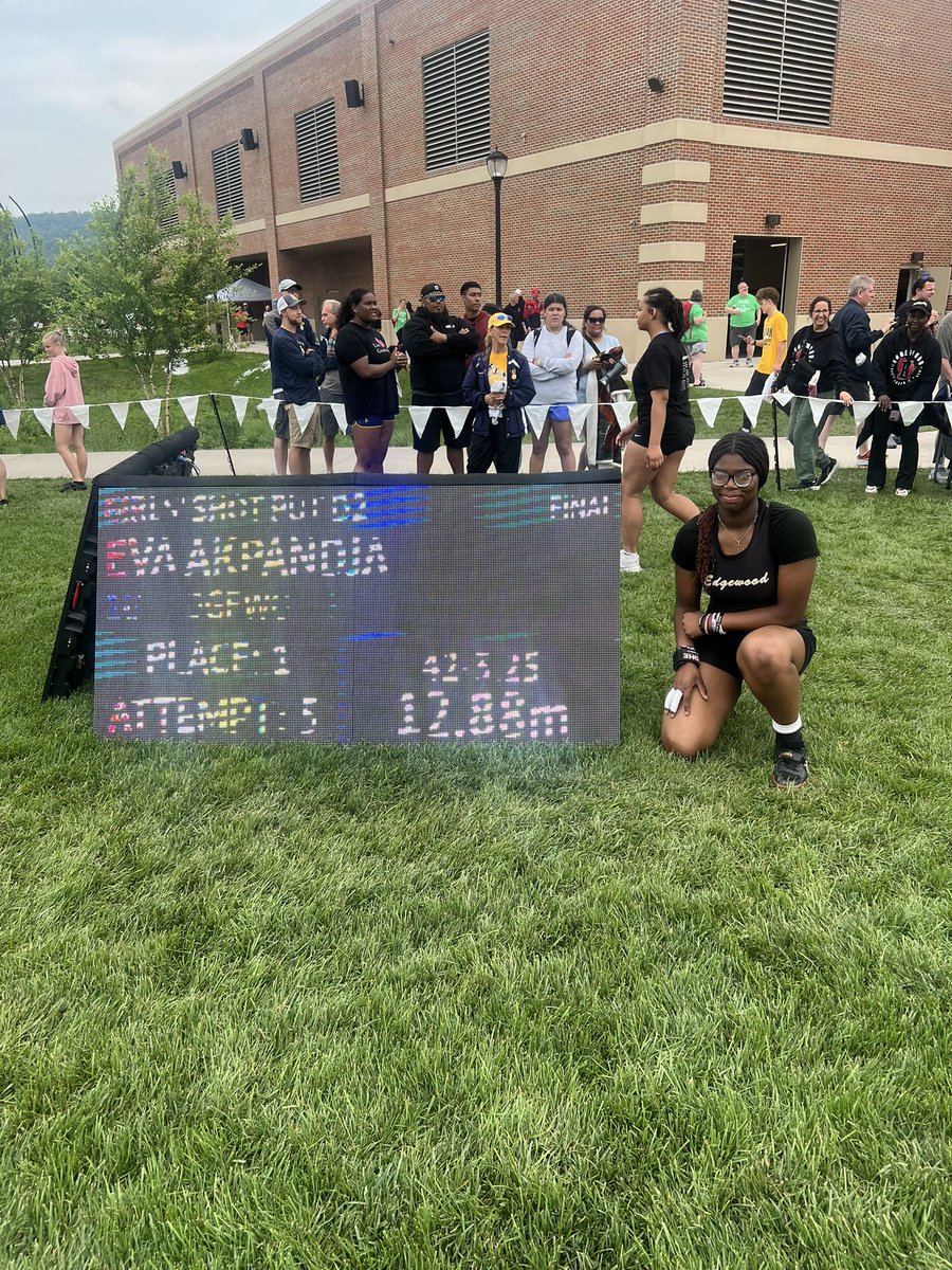 Congratulations to GBB and Track and Field sophomore Eva Akpandja for winning the D2 Shot Put Title with a distance of 42-3:25!  Great things ahead for this 2025 Track and Field State Champ! 🥇👏👏👏