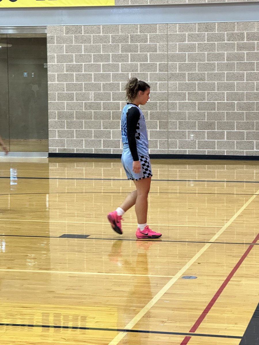 Alamo City Hoops GBB (@ach_gbb) on Twitter photo 🏀The #TJShowcase🏀
<a href="/maddie_p2026/">Maddie Peiffer</a> last possession went behind the back full speed & then finished at the tin for <a href="/phoenixselect/">Phoenix Select</a> 👀
#ACHGBB 🏀The #TJShowcase🏀
<a href="/maddie_p2026/">Maddie Peiffer</a> last possession went behind the back full speed & then finished at the tin for <a href="/phoenixselect/">Phoenix Select</a> 👀
#ACHGBB