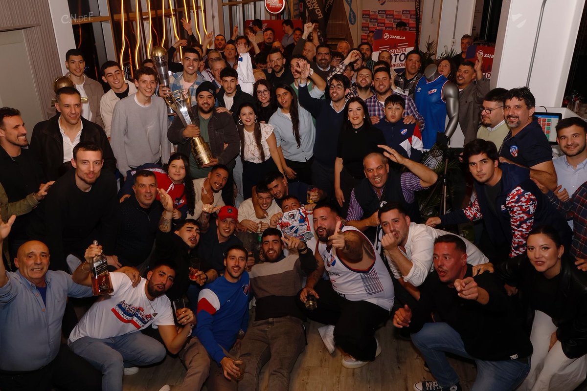 Lub 🏆🏀🔵⚪🔴25/25