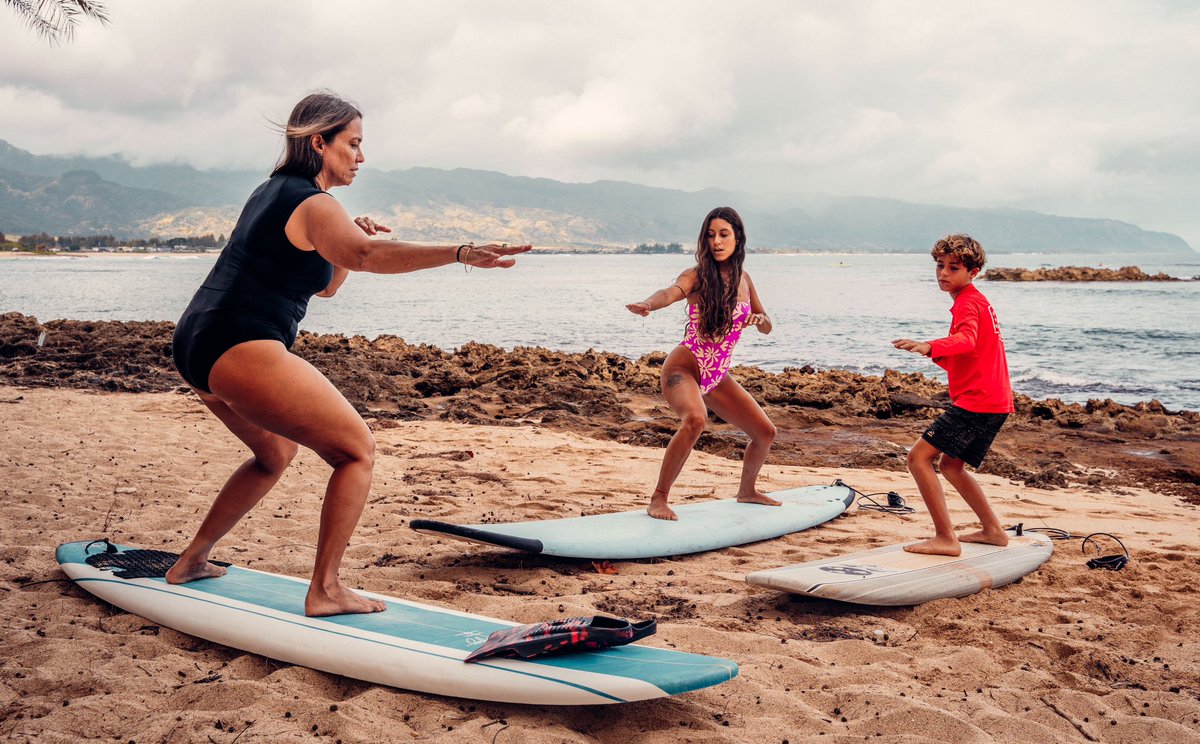 iwarwoolschot's tweet photo. Surf Photoshoot in Hawaii

Last week. https://t.co/oLINEuJ29x