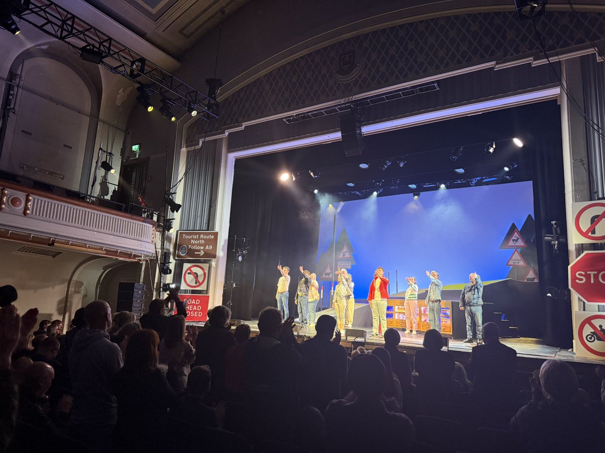 brianjaffa's tweet photo. Lovely to be at the reawakening of Edinburgh’s sleeping beauty, Leith Theatre, for the launch of the run of #RestlessNatives this month, a rare chance to see the vast potential of this special place. Get along and check it out! 
https://t.co/oFmj7PogNB https://t.co/5plILMDGh4