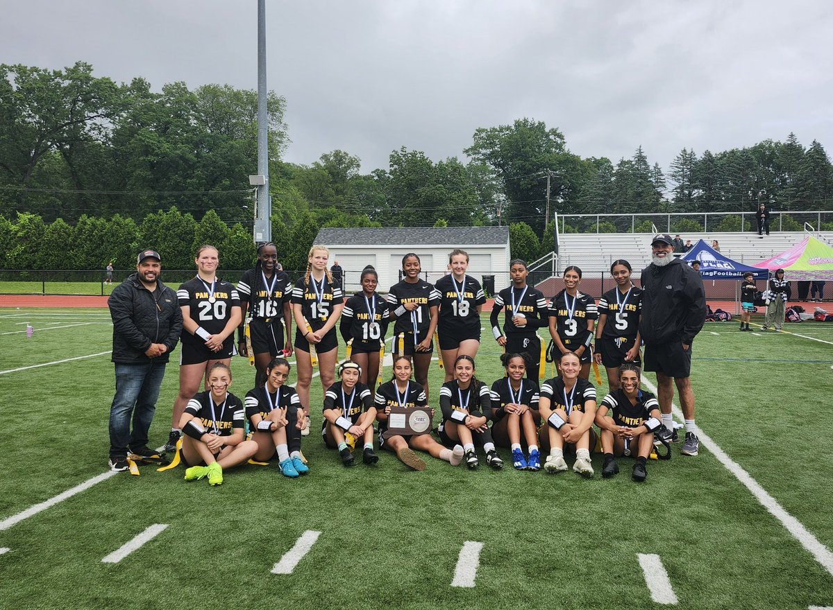 ciacsports's tweet photo. Thanks to all the teams who participated in today’s first ever CIAC Girls Flag Football Championship event! Manchester defeated East Windsor 12-6 in overtime to take the title! @MHSCTAthletics @EastWindsor_CT #CTFlag @mpspride https://t.co/64V6uRKwxA