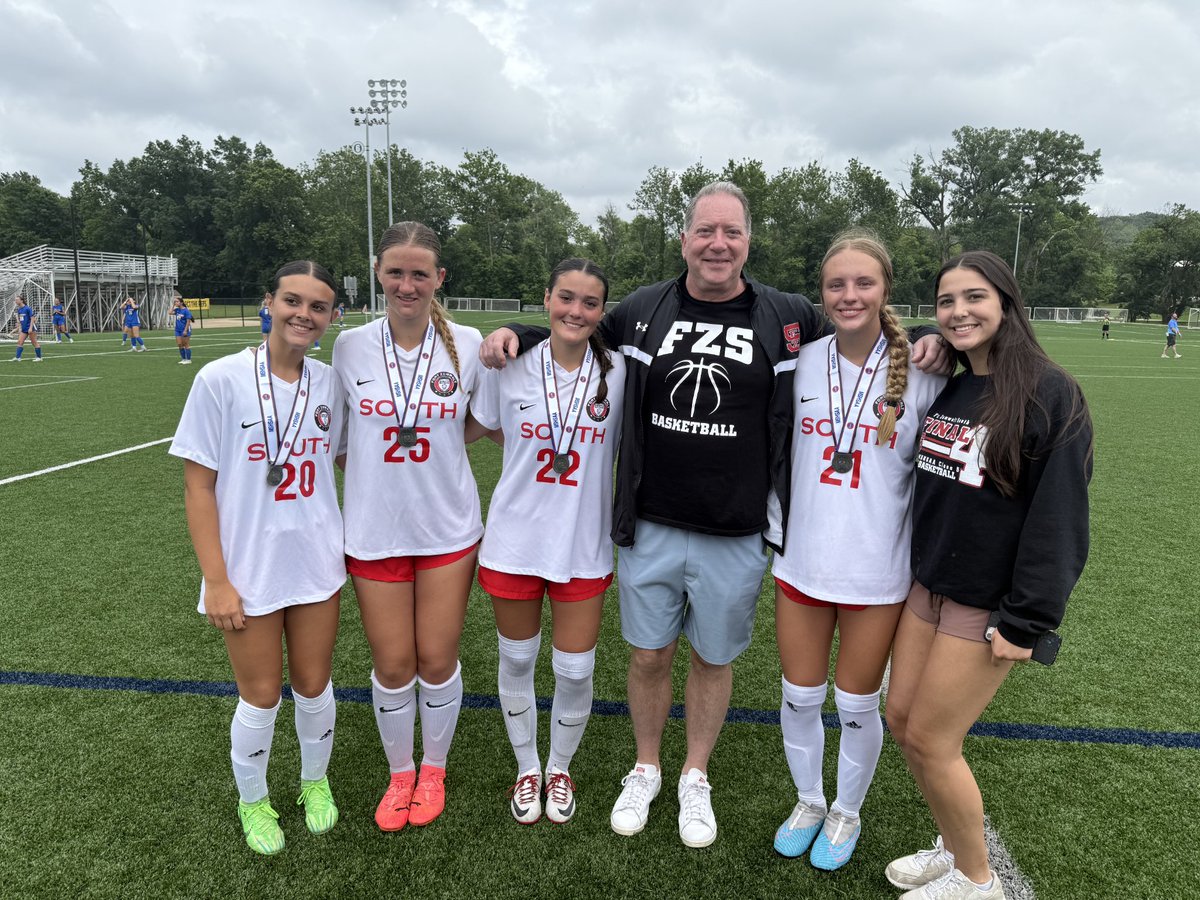 David German (@dgerman33) on Twitter photo I am so impressed with these ladies and the rest of the <a href="/FZS_Soccer/">FZS Girls Soccer</a> team! They play hard, unselfishly, and peaked at the right time. Tremendous season, congrats to everyone in the program! ⚽️💪
#SouthSideStrong I am so impressed with these ladies and the rest of the <a href="/FZS_Soccer/">FZS Girls Soccer</a> team! They play hard, unselfishly, and peaked at the right time. Tremendous season, congrats to everyone in the program! ⚽️💪
#SouthSideStrong