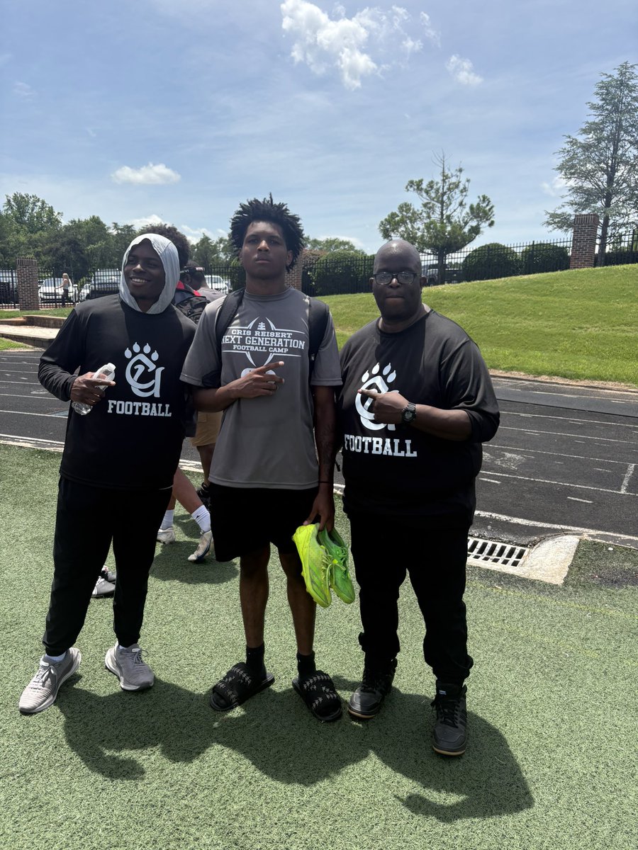 Elijah bachiller “slim” (@bachillerelijah) on Twitter photo I had a great day today at gardner webbs mega camp.I went 4-1 in 1v1s.and i also got a chance to see <a href="/Coach_DWhitney/">DeAirus Whitney</a> & <a href="/HawkMgmt/">Coach Chris Hawk</a> <a href="/pepman704/">Matt Morrow</a> <a href="/CoachSimmons_/">Coach Simmons</a> <a href="/PHSFBRecruiting/">PalisadesFB Recruiting</a> <a href="/cmacc16/">Coach Macc</a> I had a great day today at gardner webbs mega camp.I went 4-1 in 1v1s.and i also got a chance to see <a href="/Coach_DWhitney/">DeAirus Whitney</a> & <a href="/HawkMgmt/">Coach Chris Hawk</a> <a href="/pepman704/">Matt Morrow</a> <a href="/CoachSimmons_/">Coach Simmons</a> <a href="/PHSFBRecruiting/">PalisadesFB Recruiting</a> <a href="/cmacc16/">Coach Macc</a>