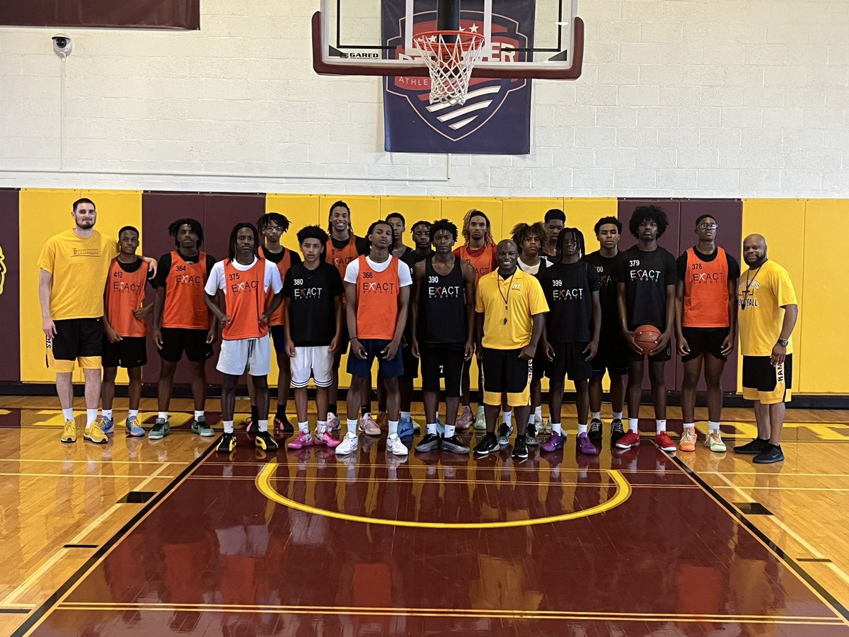 CoachJohnASmith's tweet image. HT Prospect Invite basketball camp was a success in year one at the helm. Had a good turnout and was blessed to extend offers in 2026 &amp;amp; 2027. To GOD be the glory. HT RISING- Building blocks 🧱 

Thank you @theoneeyedscout and @GASOTim for the media coverage &amp;amp; evals. #Family