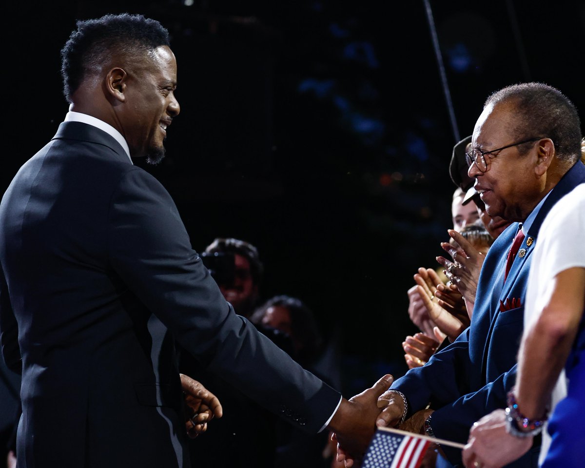 MemorialDayPBS's tweet image. Blair Underwood shares the story of Vietnam veteran and Dustoff pilot Col Otis D. Evans at the 2025 National Memorial Day Concert.
Miss Blair’s performance? Stream the show now: bit.ly/3Htb07z
@BlairUnderwood #MemDayPBS #BlairUnderwood