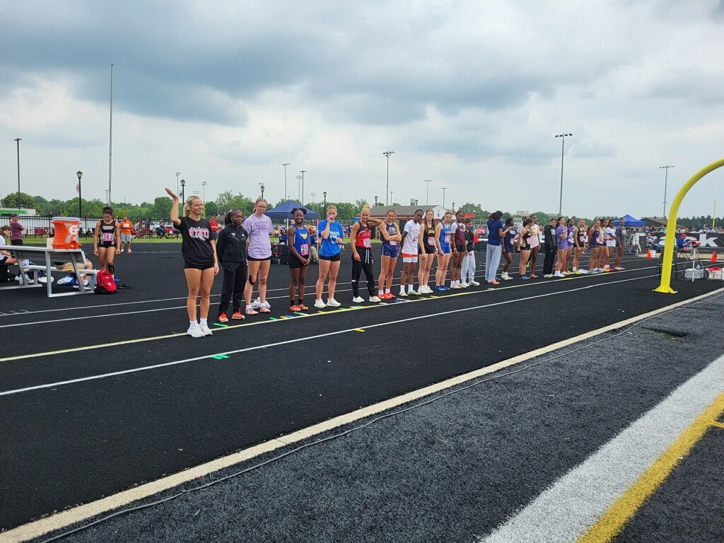 Artesian Athletics (@artesiannation) on Twitter photo Emily Fluke readies for the IHSAA State Track Championships! <a href="/MSDMartinsville/">MSD of Martinsville</a> <a href="/ericbowlen/">Eric Bowlen</a> <a href="/ArtesiansUnited/">SUZIE LIPPS</a> <a href="/BellCatMHS/">Jeff Bell</a> Emily Fluke readies for the IHSAA State Track Championships! <a href="/MSDMartinsville/">MSD of Martinsville</a> <a href="/ericbowlen/">Eric Bowlen</a> <a href="/ArtesiansUnited/">SUZIE LIPPS</a> <a href="/BellCatMHS/">Jeff Bell</a>