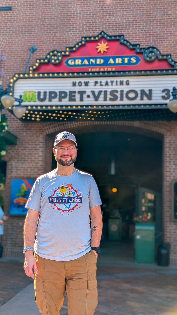Goodbye to Muppet*Vision 3D and the whole Muppet Courtyard. I'm glad I had the chance to say goodbye a few months ago, but I'll miss it! The world definitely needs way more Muppets.