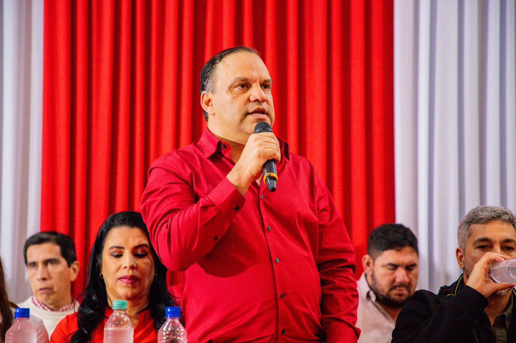 Mario Varela Cardozo (@mariosenadorpy) on Twitter photo Desde el Caaguazú, abrimos paso a una gran cruzada por el Paraguay y la gente: abrazamos la causa de todo el país con mejores oportunidades para todos y con la fe que con <a href="/ArnoldoWiens/">ArnoldoWiens</a> al frente de la conducción nacional del Paraguay tendremos mejores tiempos para la nación. Desde el Caaguazú, abrimos paso a una gran cruzada por el Paraguay y la gente: abrazamos la causa de todo el país con mejores oportunidades para todos y con la fe que con <a href="/ArnoldoWiens/">ArnoldoWiens</a> al frente de la conducción nacional del Paraguay tendremos mejores tiempos para la nación.