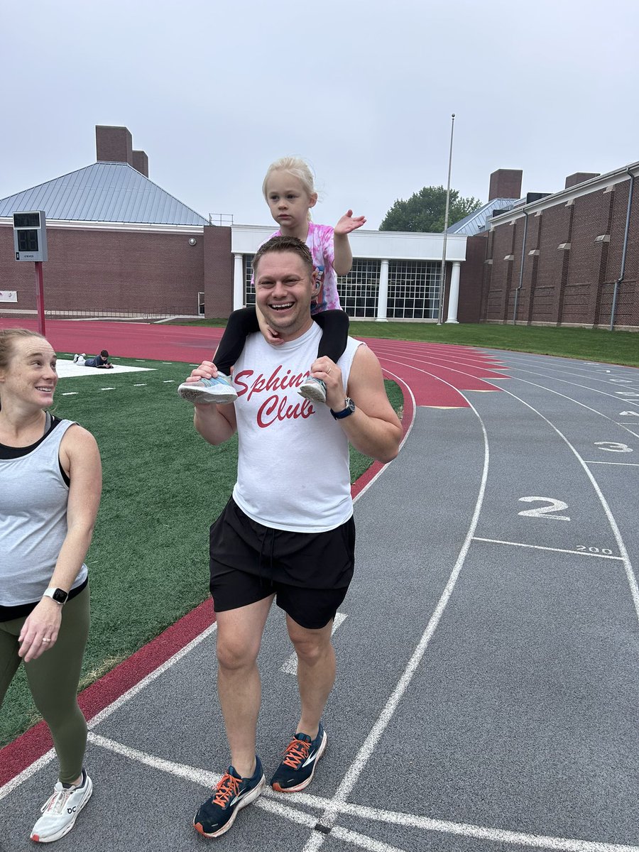 WabashCollege's tweet image. Another fantastic #BigBash day: bike tour, fun run, Alumni Chapel Sing, and more!