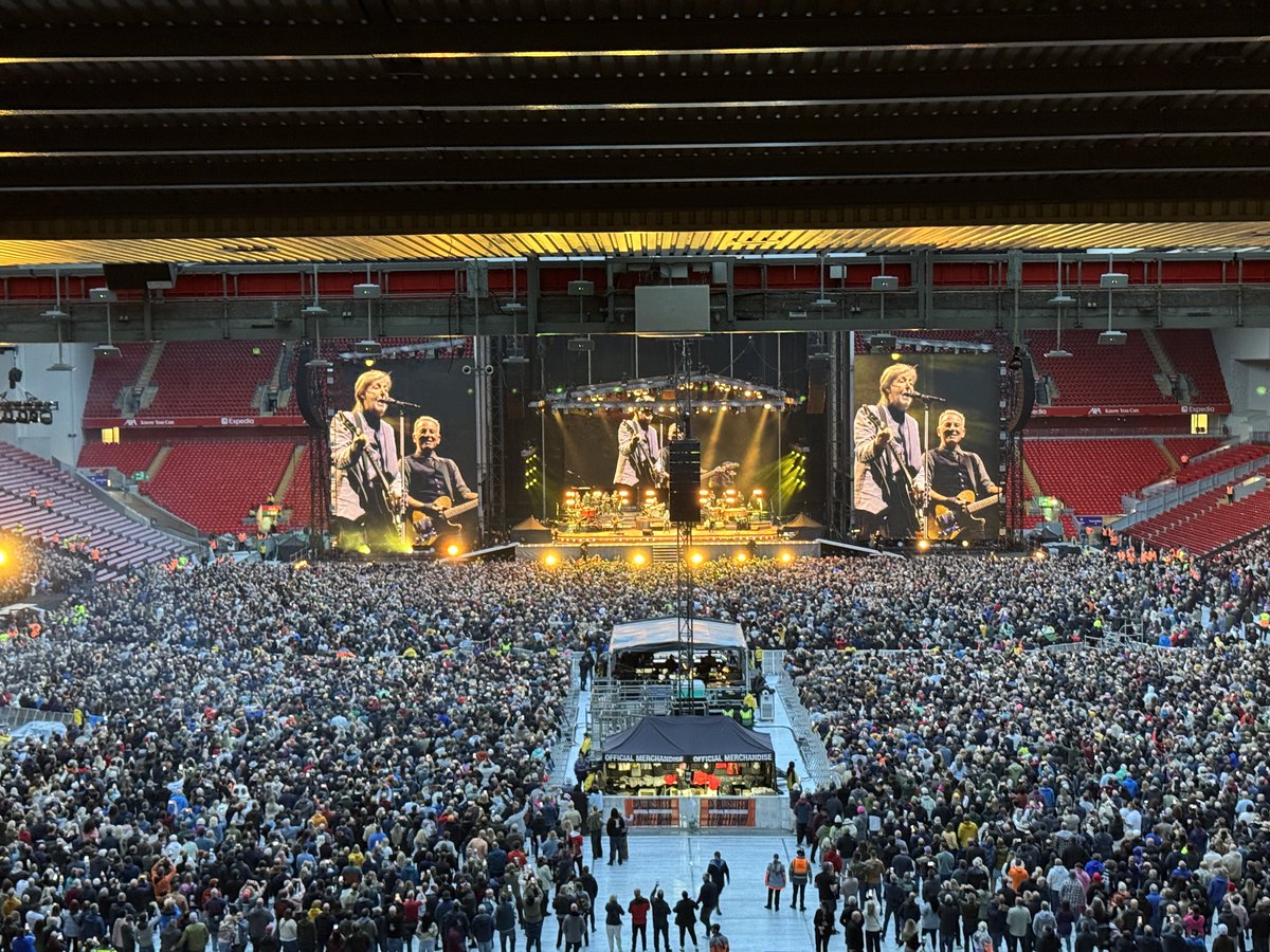 theMattWhiting's tweet photo. Another top Springsteen show this evening in Liverpool. I have no idea how he keeps doing it. Highlight was a young local musician named Sir Paul McCartney joining him on stage. The stuff of legends for sure!! 

#springsteentour2025 #springsteenliverpool #springsteenlive https://t.co/cjfPO2kSo5