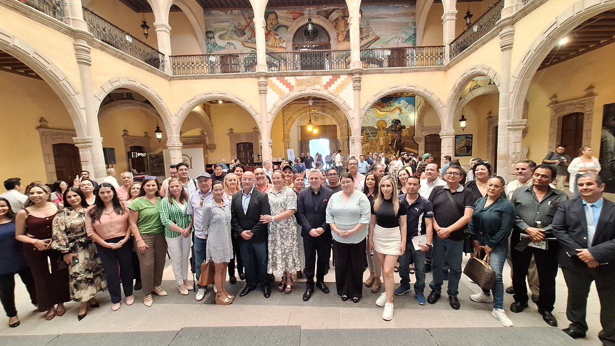 CEDH Durango (@cedhdurango) on Twitter photo En el marco de la Celebración del "Día de la Libertad de Expresión", conferencia "Libertad en Juego" con el periodista <a href="/LuisCardenasMx/">LuisCardenasMX</a>.
#DíaDeLaLibertadDeExpresión
#AMMPEDurango
#COLECCDGO
#PEPROC
#DIRADGO En el marco de la Celebración del "Día de la Libertad de Expresión", conferencia "Libertad en Juego" con el periodista <a href="/LuisCardenasMx/">LuisCardenasMX</a>.
#DíaDeLaLibertadDeExpresión
#AMMPEDurango
#COLECCDGO
#PEPROC
#DIRADGO