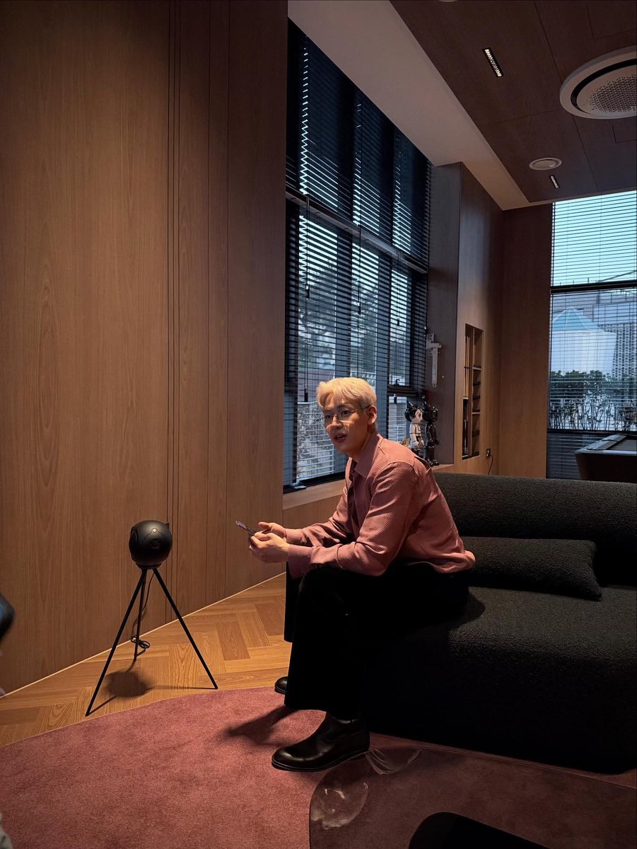 เนี้ยอ่ะรูปภาพที่ไหน เนี้ยอ่ะรูปหล่อ😍😍

#BamBam <a href="/BamBam1A/">BamBam</a>