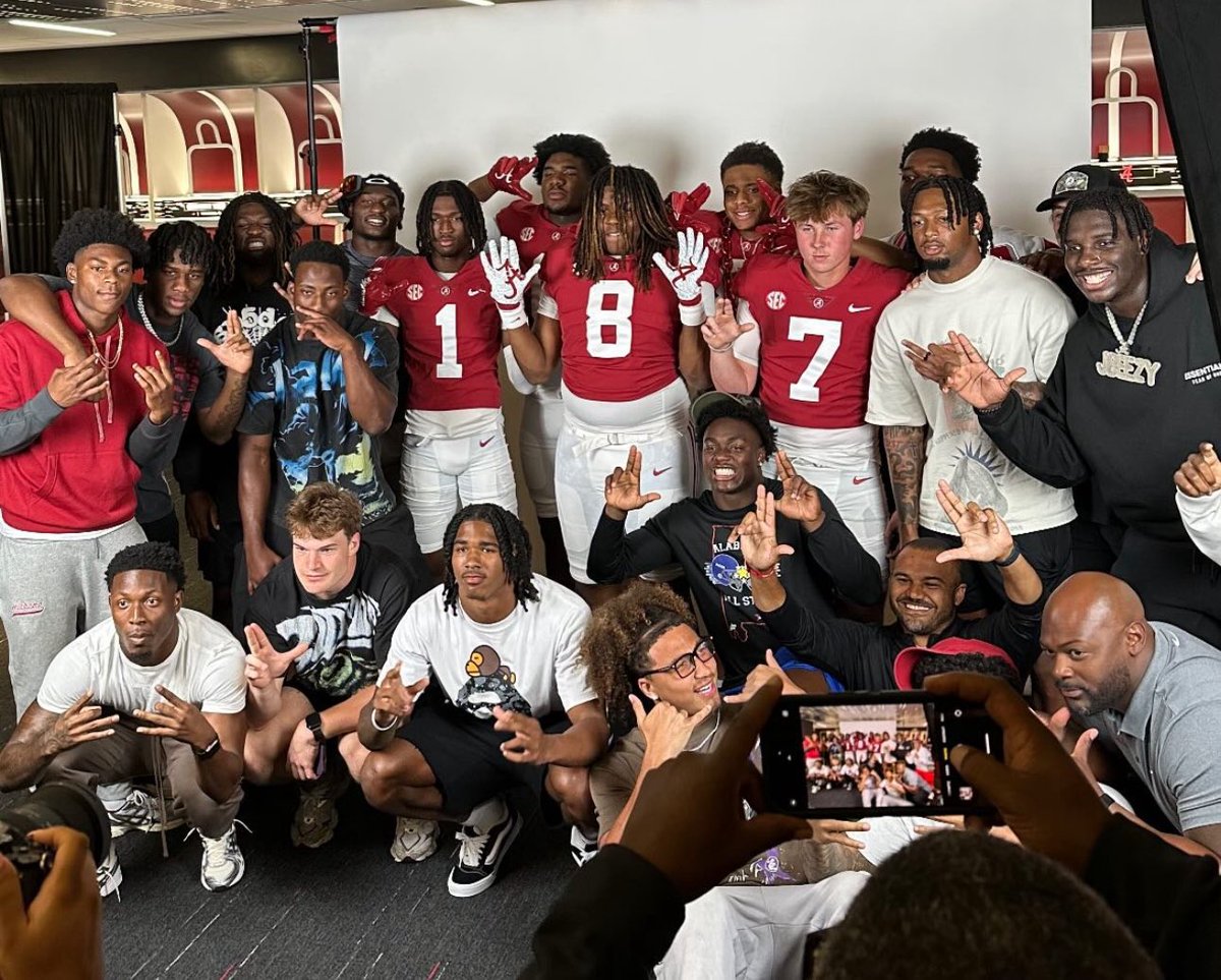 Recruits Bama tweet media