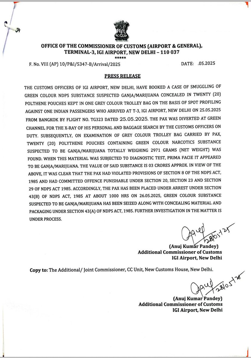 Delhi Customs Intercepts ₹3.0 Crore approx. Ganja(Hydroponic) Smuggling Attempt at IGI Airport  On 25.05.2025, alert Customs officers at Terminal-3, IGI Airport, New Delhi booked a case of drug smuggling based on spot profiling. An Indian passenger traveling from Bangkok to