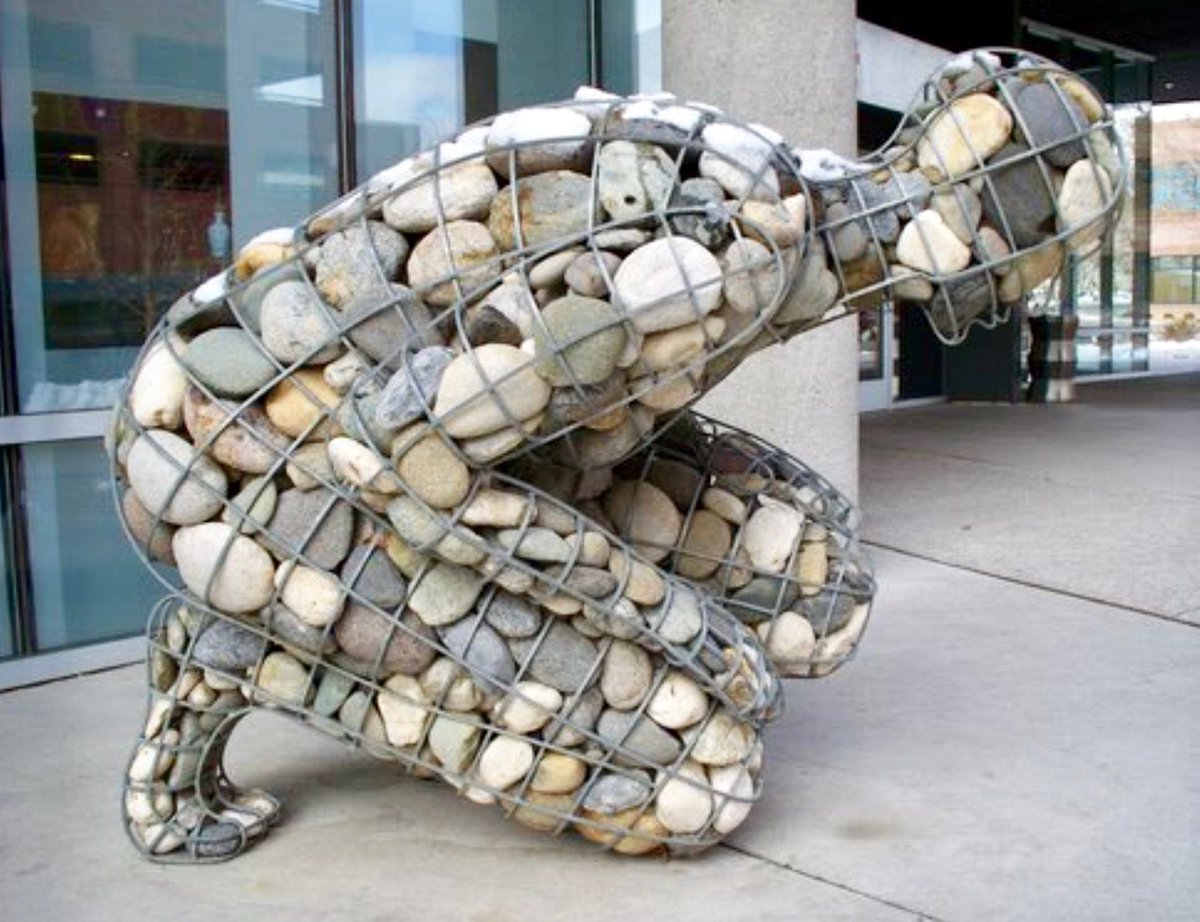 Please re-Tweet if you can imagine the weight of #grief carried by so many due to #dementia.

#Alzheimers #mentalhealth #art
