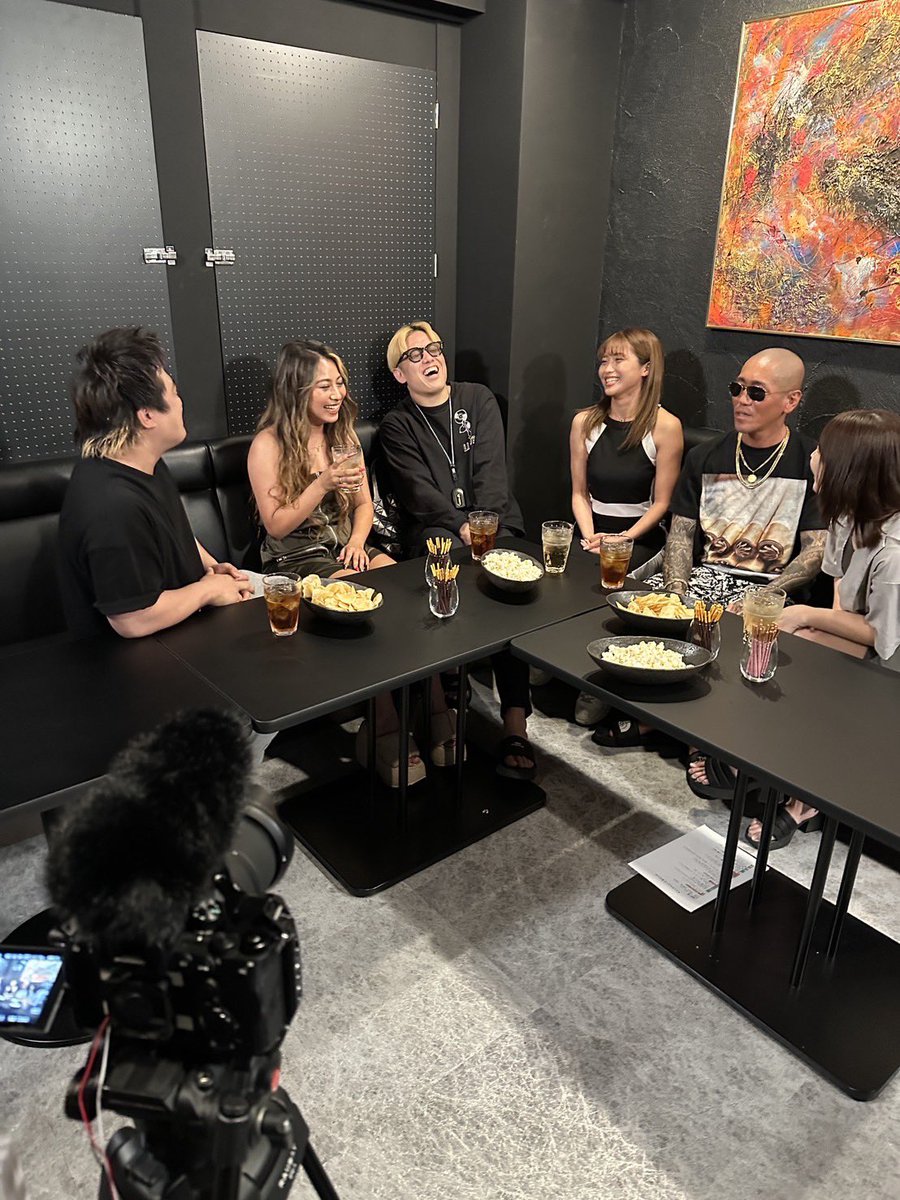 昨日はBD16オーディションで流れるインフォマ撮影でした！
内容は乞うご期待！
皆さん、演技上手過ぎたのと何よりあたたかくて撮影しやすい現場だった🎥