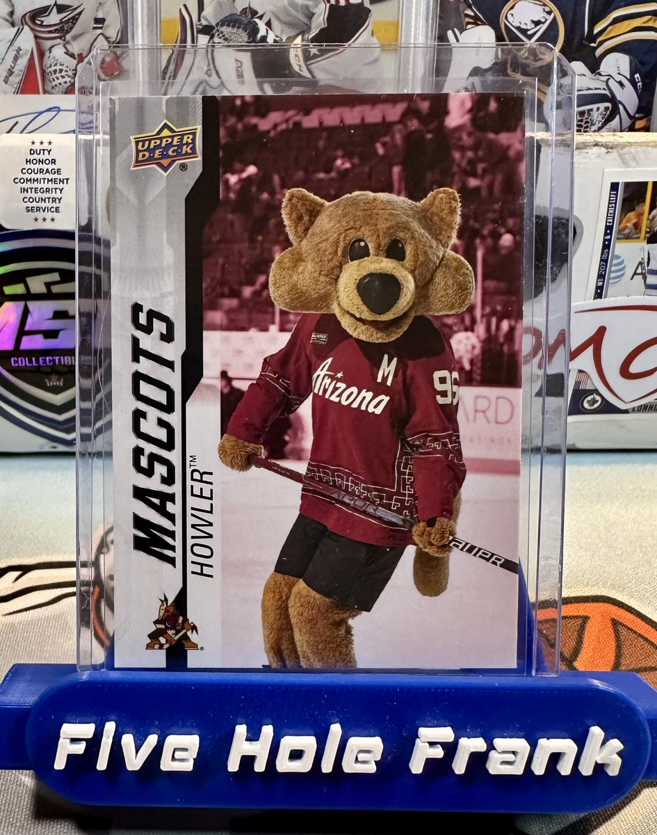 FiveHoleFrankC1's tweet image. #ShortPrint #Saturday #RIP #Arizona #Yotes 2023 Upper Deck Free Card Day M-10 Howler™️ (is it still trademarked?) black parallel.  If you think these are an easy pull on #UpperDecks National Free Pack Day, think again. 😂