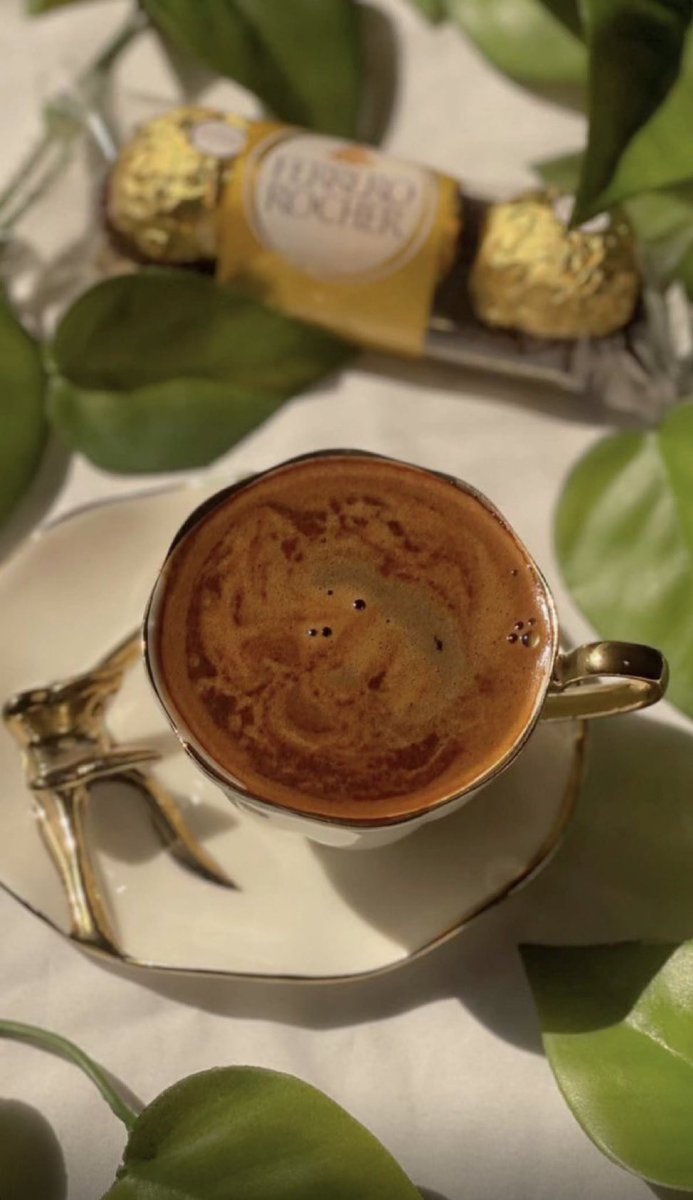 مزاج اللحظه :

كوب قهوة مصنوعة بكل حُب ❤️