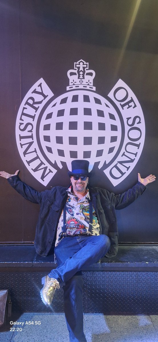 DHammo78's tweet photo. @cafedelmarmalta Hi There. My name is Damian aka NAUGHTY NOODLES a DJ / Performer from the UK. I 1st attended in 2023 for DEFECTED MALTA. 
I was BLOWN away by your venue! It is now on my NAUGHTY DJ BUCKET LIST of venues to perform at !! Could YOU help me tick this off?? https://t.co/Oeu8XUL65w