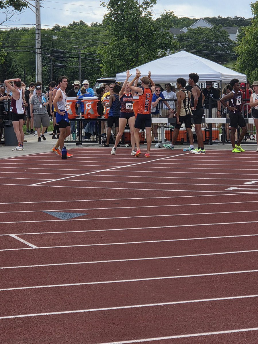 Clarke Co. Track tweet media